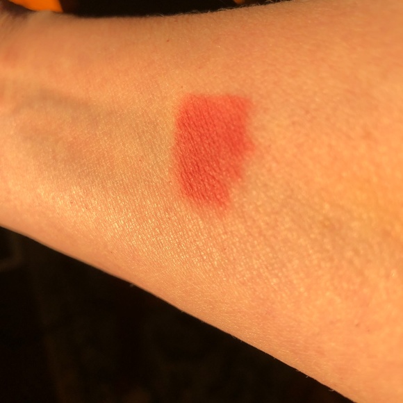 NEW ELIZABETH ARDEN Smooth Line Lip Pencil/Crayon ~ Blush #05 ~ w/ box - Picture 2 of 5